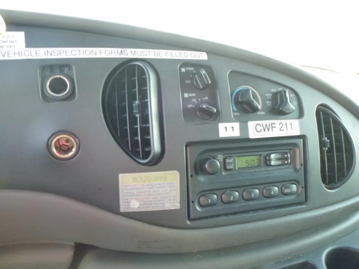 2008-ford-e350-image-10