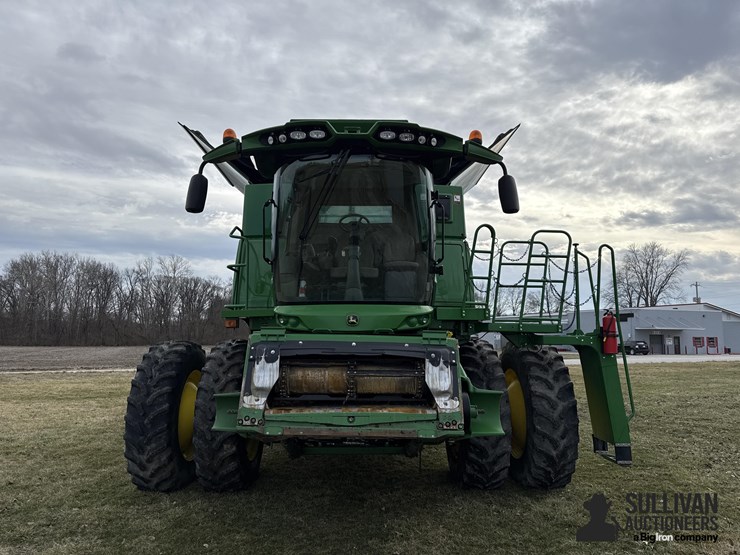 2013-john-deere-s690-image-2