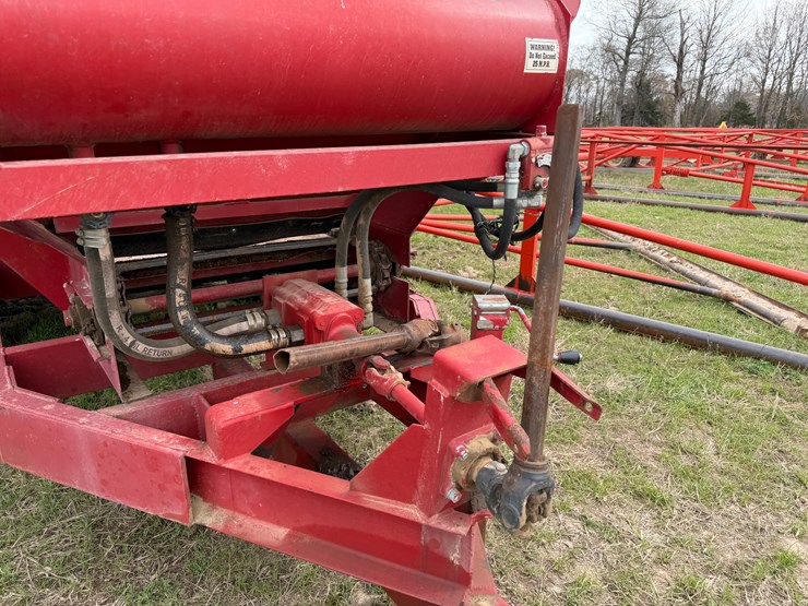 #41020-•-chandler-equipmen-17'-pull-type-spreader-image-33