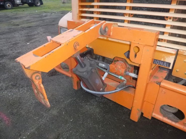 1995-international-4900-image-14