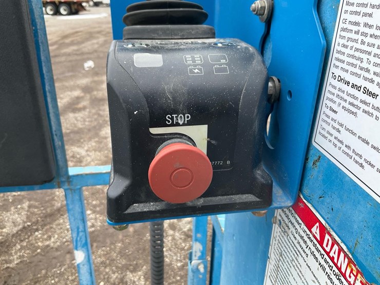 2003-genie-gs3246-image-47