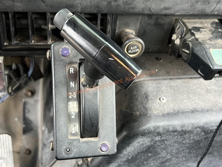 1999-international-4000-image-34