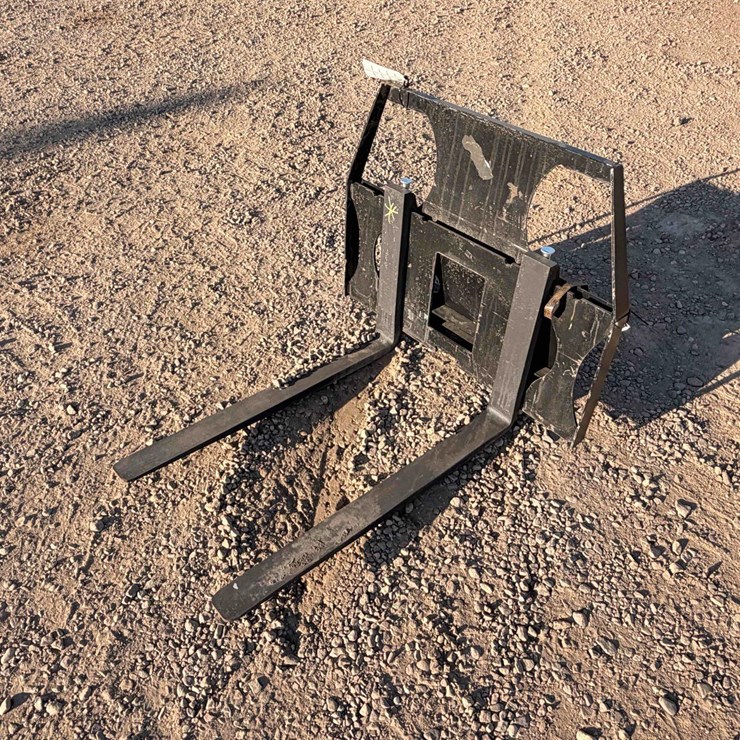 36 in. Mini Universal Fork Frame V2