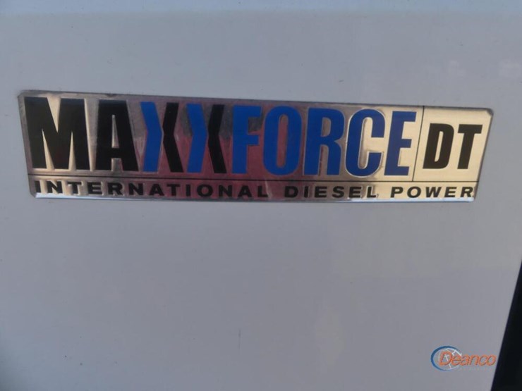 2011-international-durastar-4300-image-11