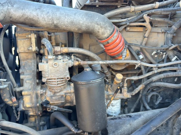 2005-kenworth-t800-image-51