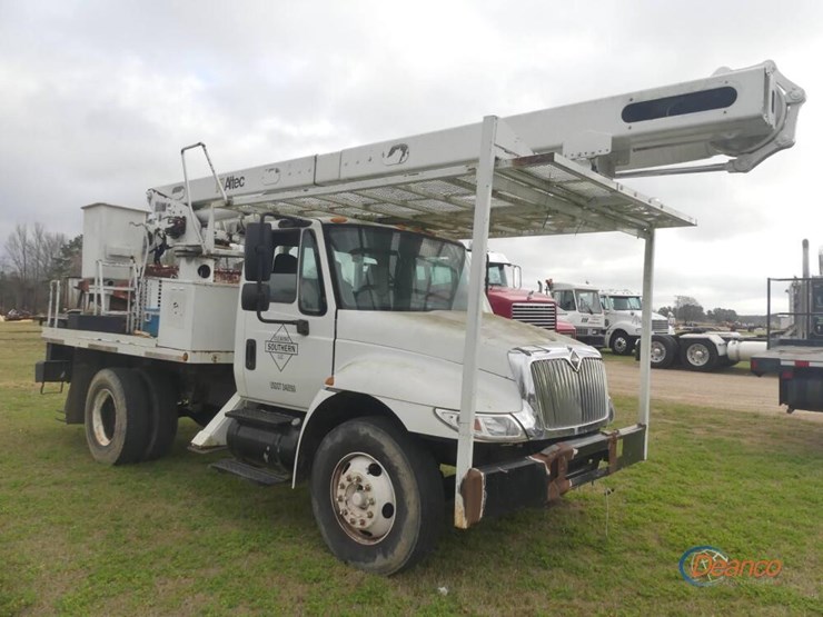 2007-international-durastar-4300-image-1
