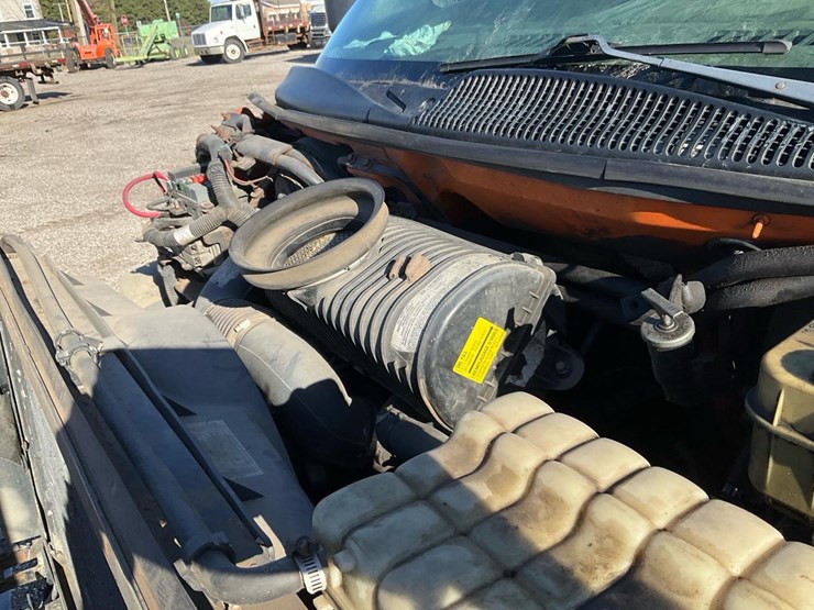 2004-gmc-topkick-image-81