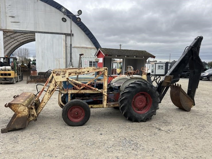 ford-tractor-image-35
