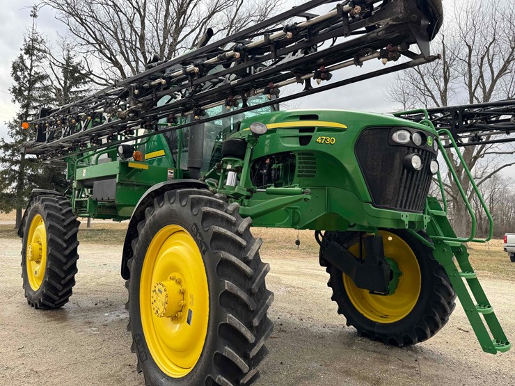2009-john-deere-4730-image-13