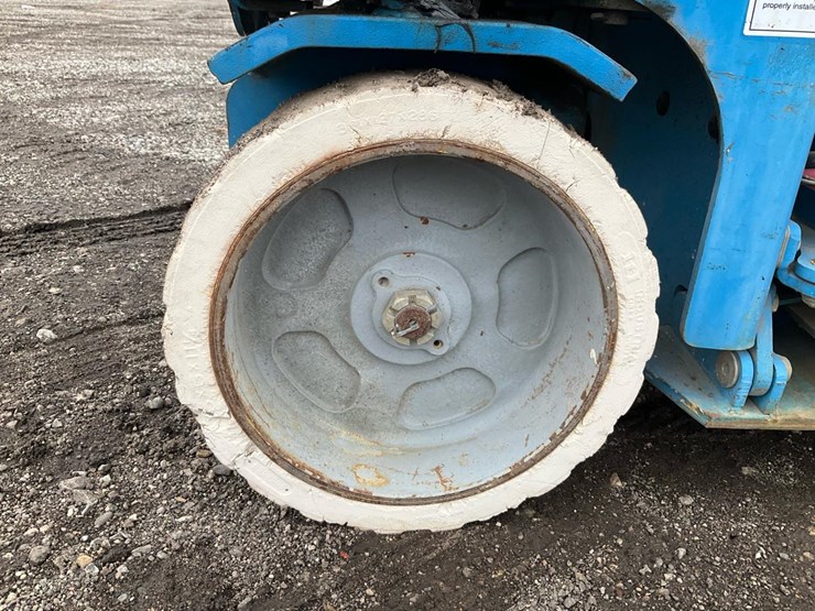 2003-genie-gs3246-image-11