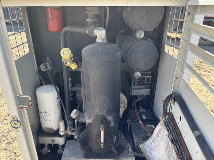 2011-ingersoll-rand-p185-image-15