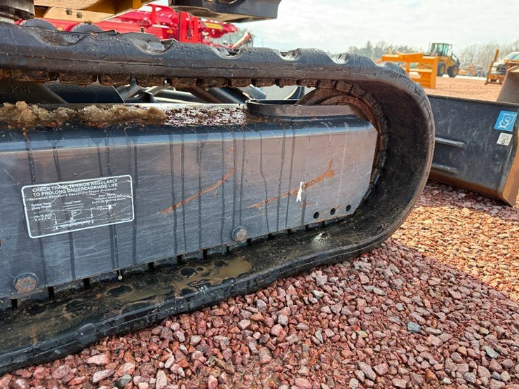 2021-deere-30g-image-16