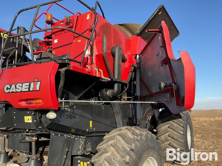 2013-case-ih-5130-image-12