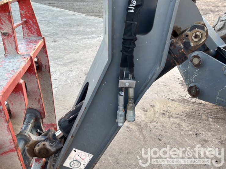 2018-skyjack-sj1056-image-17