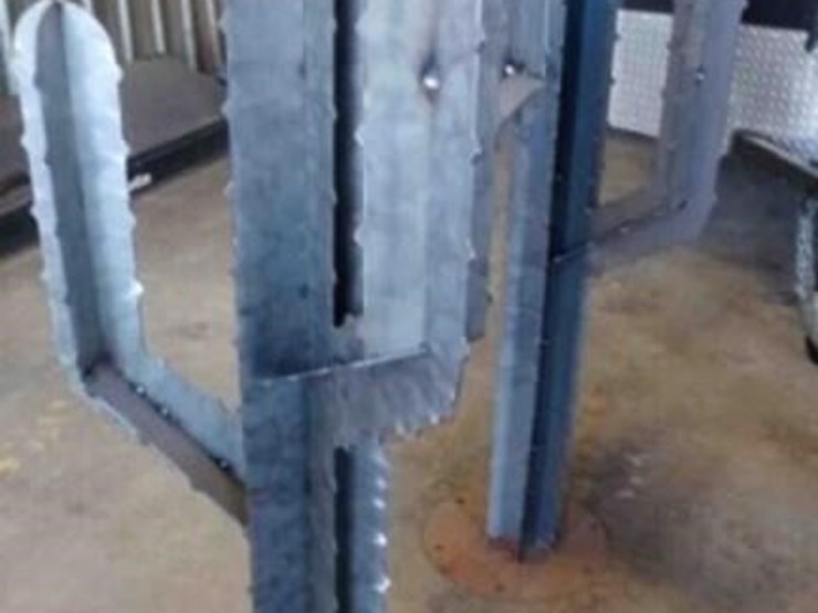 metal-cactus-décor,-61"-tall,-22"-wide-image-2