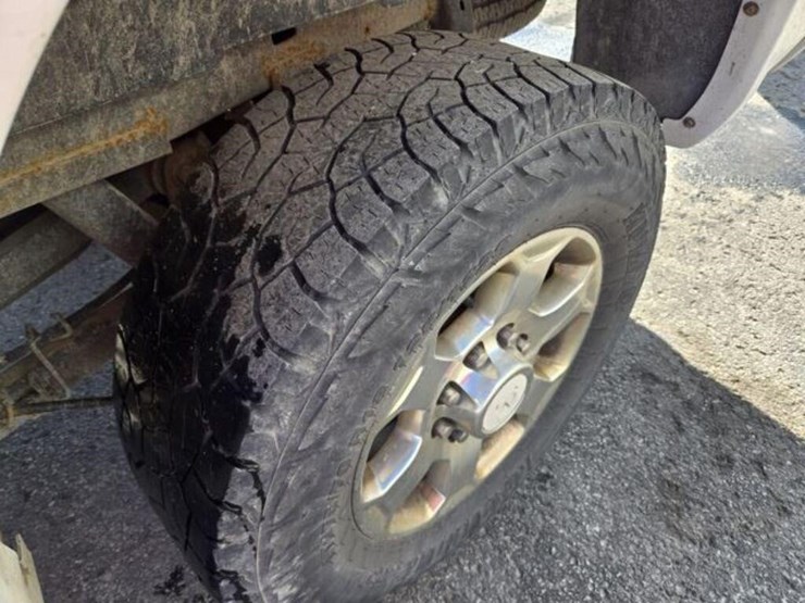 2018-dodge-2500-image-11