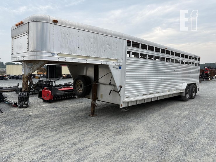 1995-featherlite-24-ft-image-1