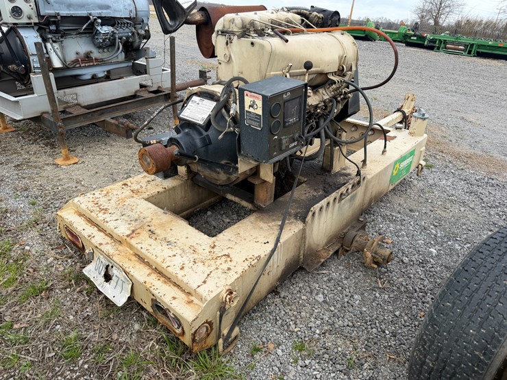 #40993-•-deutz-d914l04-4-cyl-power-unit-w/-trailer-image-3