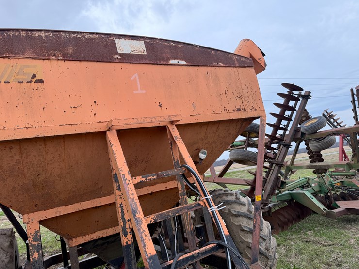 #41024-•-dennis-grain-cart-image-27