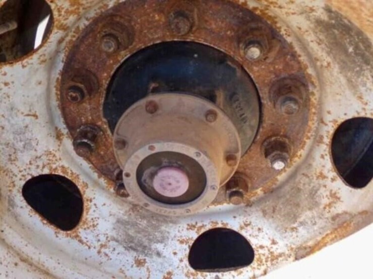 2000-brute-wilson-road-image-8