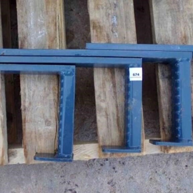 3 -METAL STEPS 8" WIDE X 15½ " TALL