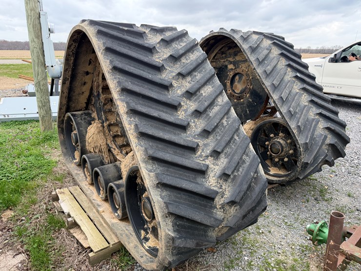 #41005-•-2022-zuidberg-36"-combine-tracks-image-3