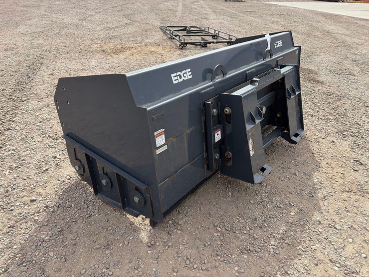 edge-snow-pusher-image-4