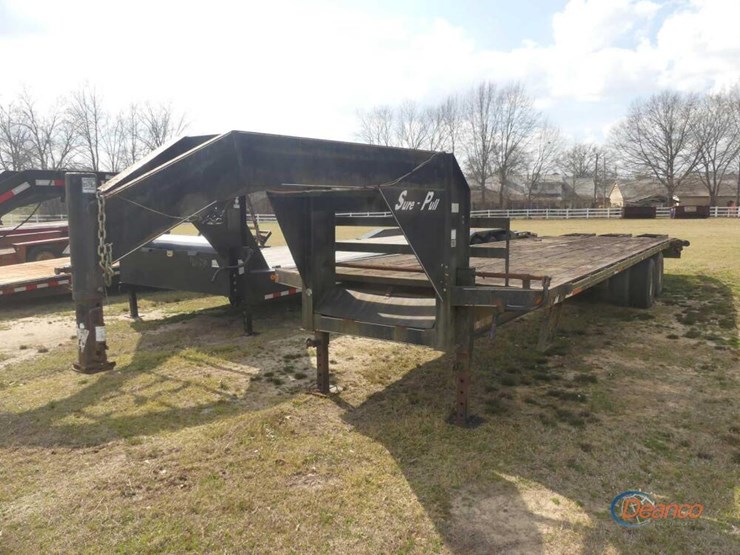 sure-pull-32'-gooseneck-trailer-(no-title---bill-of-sale-only):-t/a,-5'-dovetail,-3-fold-down-ramps-image-7