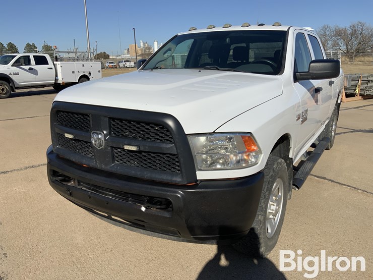 2017-dodge-2500-image-12