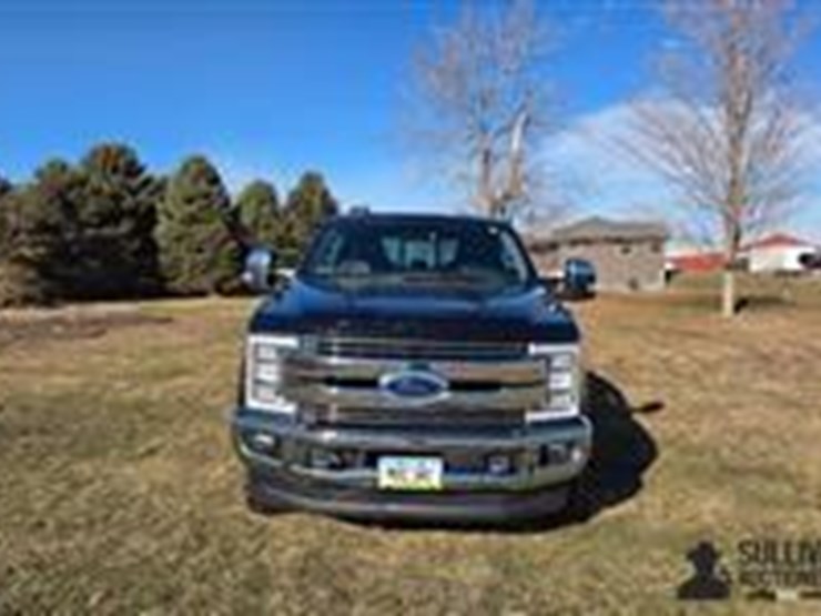 2019-ford-f350-image-2