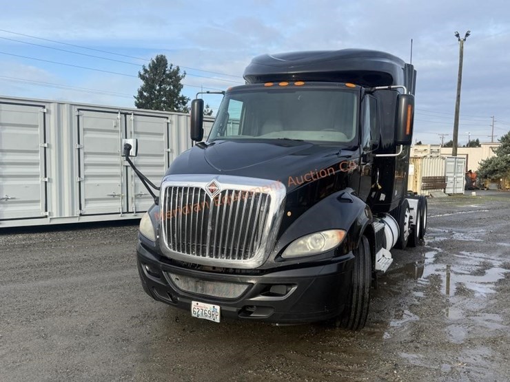 2017-international-prostar-image-4