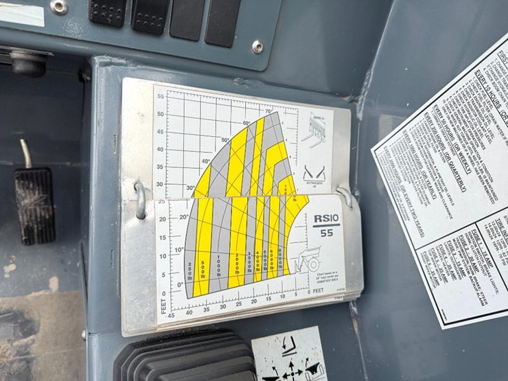 2014-gehl-rs10-55-image-44