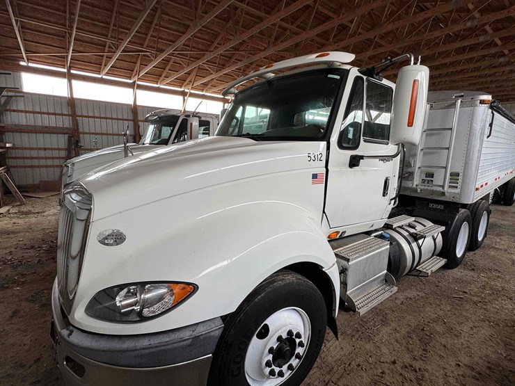 2014-international-prostar-image-1