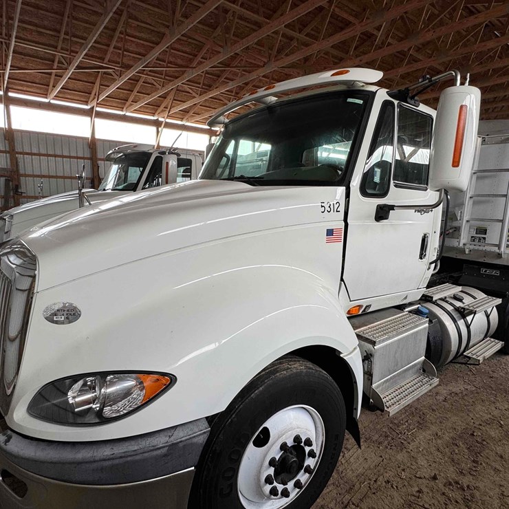 2014 INTERNATIONAL PROSTAR