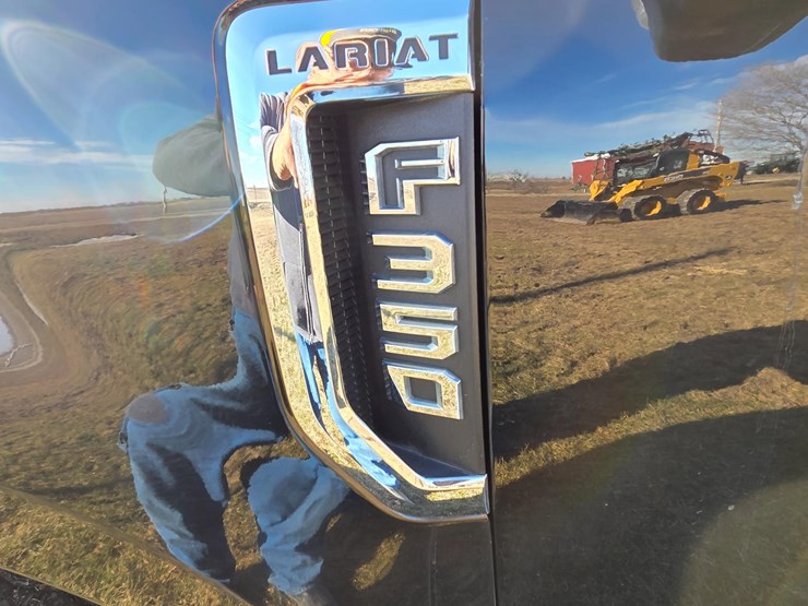 2019-ford-f350-image-16