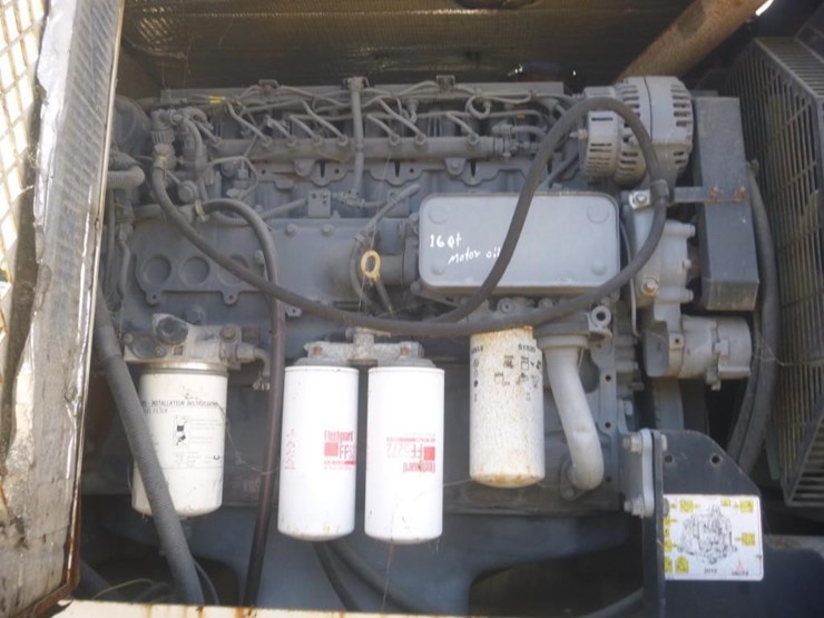 2013-international-7600-image-16