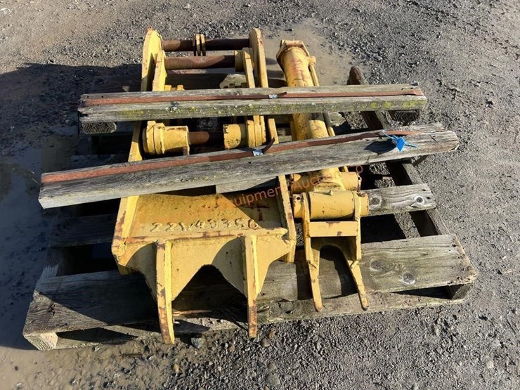 cat-308-thumb-kit-image-4