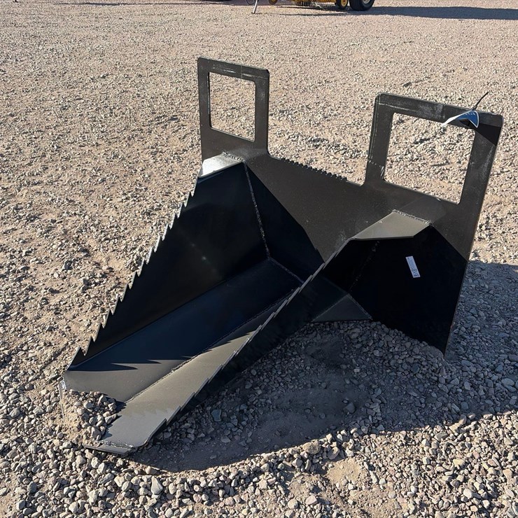 Skid Steer Spade Bucket