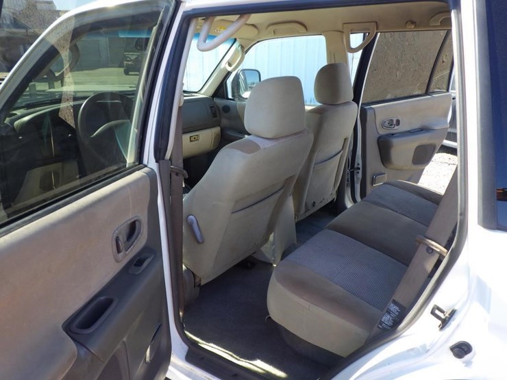 2003-mitsubishi-montero-image-7