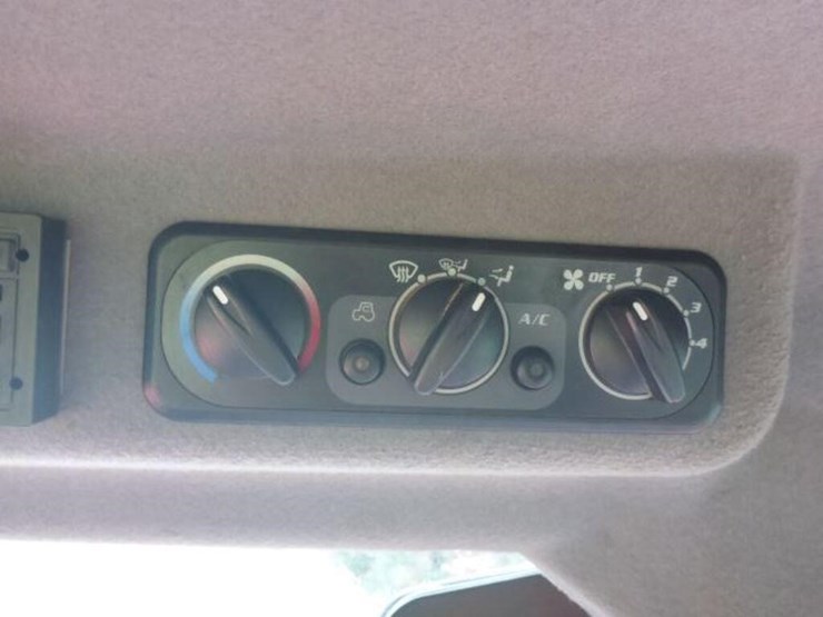 kubota-m9540d-image-15