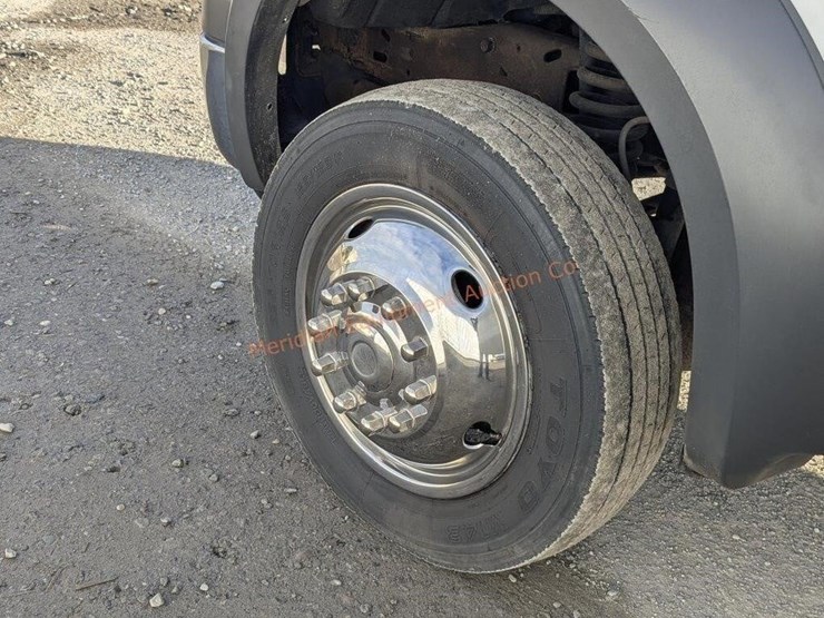 2005-ford-f550-xl-image-15