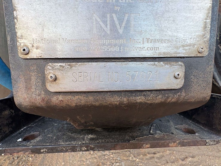 2018-hino-268a-image-26