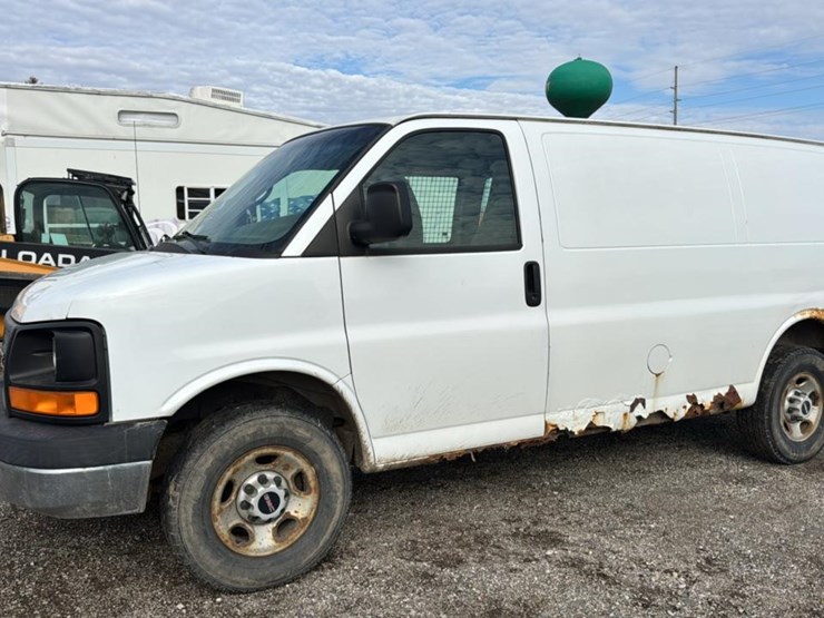 2008-gmc-3500-image-1