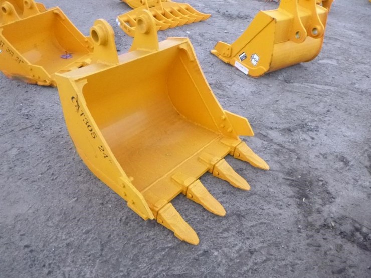 caterpillar-305-image-2