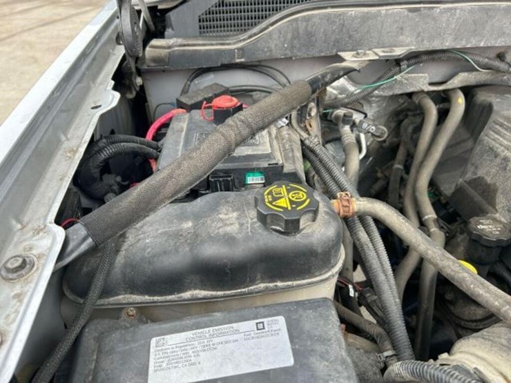 2018-chevrolet-silverado-2500hd-image-52