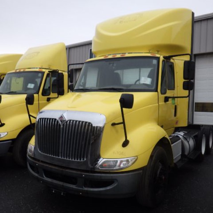 2016 INTERNATIONAL 8600