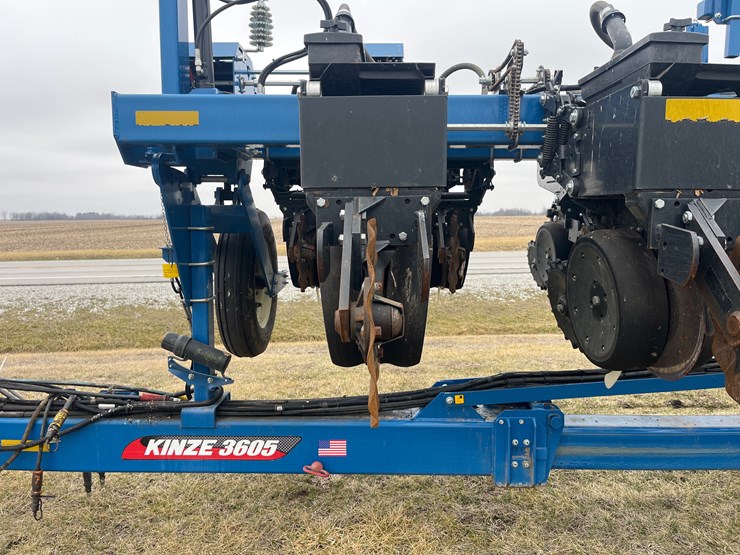 kinze-3605-image-13