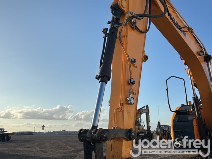 2019-hyundai-hx130-lcr-image-29