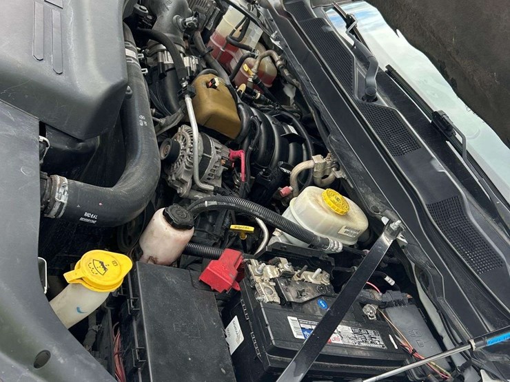 2019-dodge-3500-image-7