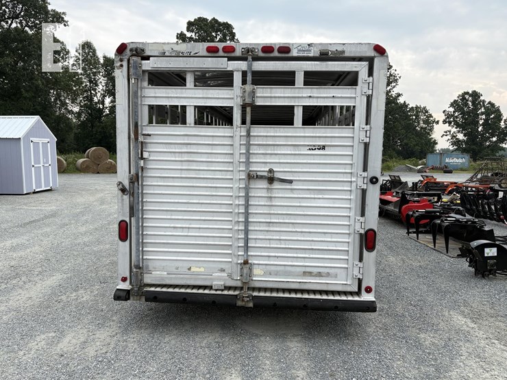 1995-featherlite-24-ft-image-6